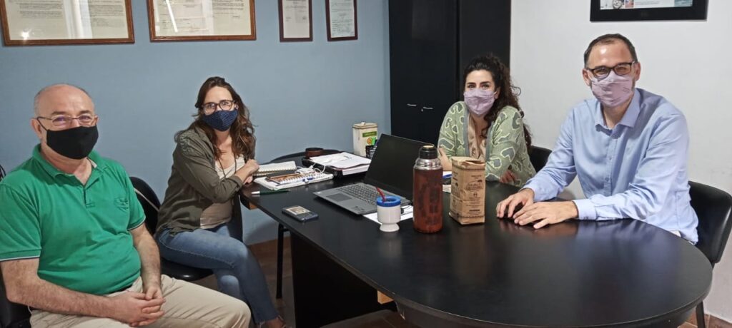 La mutual Carlos Mugica firmó un convenio con la UNVM para crear un Centro de Servicios