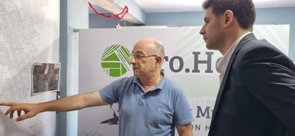 La Mutual Carlos Mugica recibió al ENACOM que conoció el proyecto de conectividad Ranchada IP