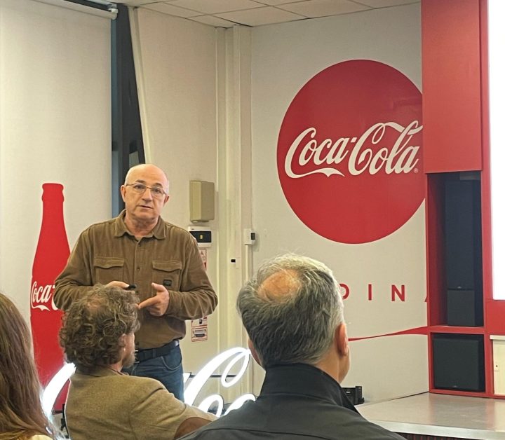 fa8ade8a-5a86-4c35-8e1d-0f908f14485e